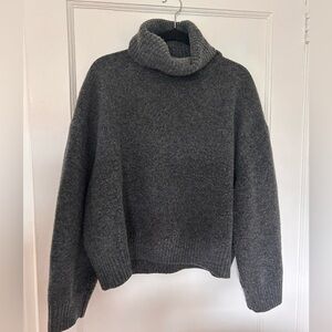 H&M Turtleneck sweater